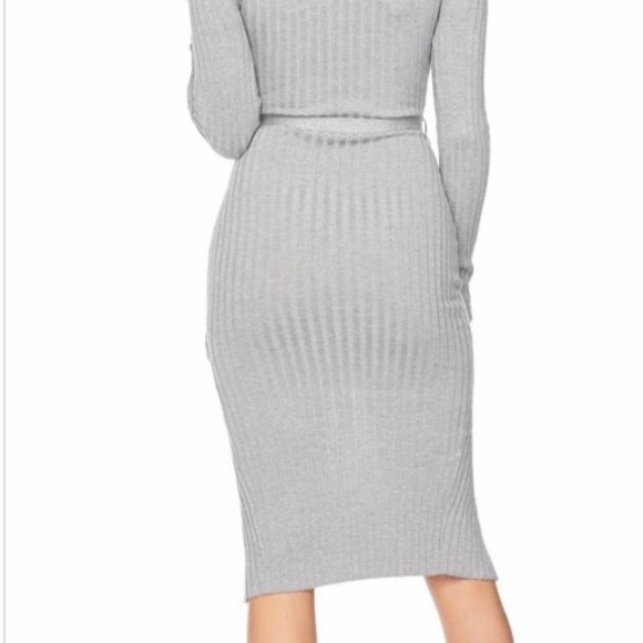 ‼️ Gold Button Waist Tie Sweater Dress - Picture 4 of 5